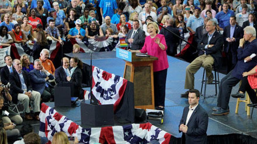 Imagen del primer acto político de Hillary Clinton tras su nominación.