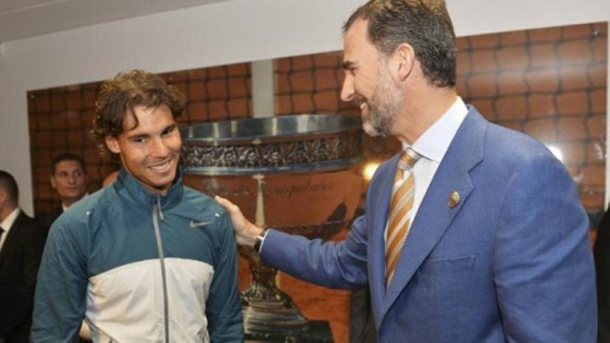 El Príncipe felicita a Nadal por su victoria en París