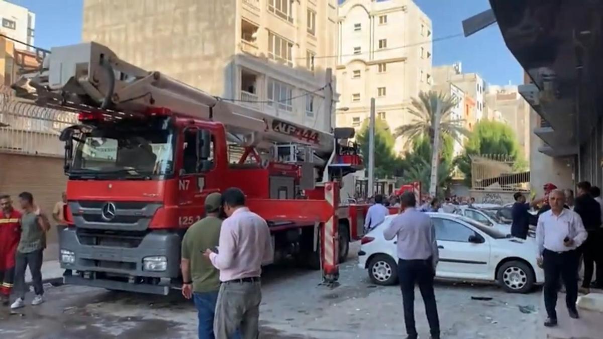 Al menos cinco personas murieron este sábado en dos explosiones separadas en el sur de Irán