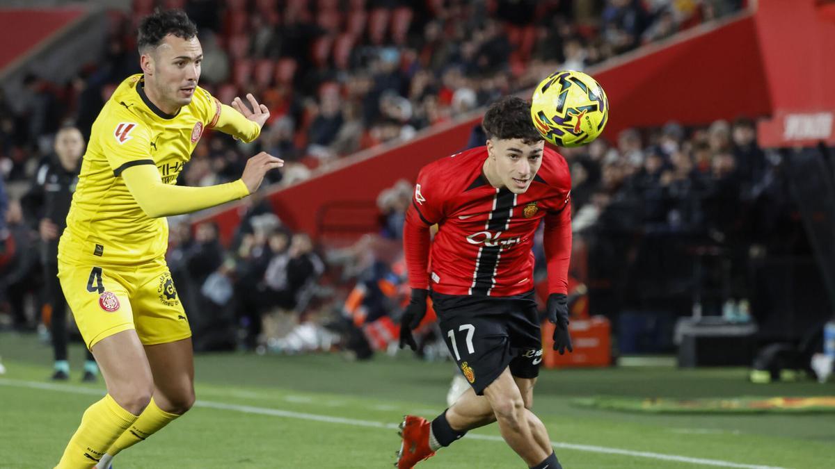 Arnau pugna con Jan Virgili