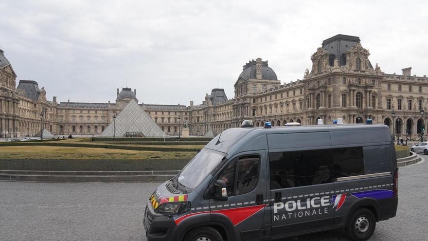 De Villena al Louvre: 240 segundos para dos golpes al patrimonio y otros grandes robos en museos