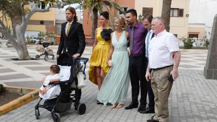 Boda de Roque Mesa, jugador de la UD