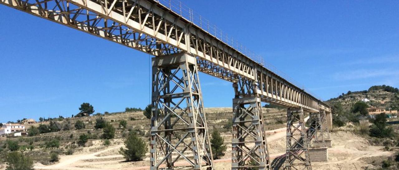 El Consell salva el puente centenario de Benissa, pero no podrán pasar los trenes duales