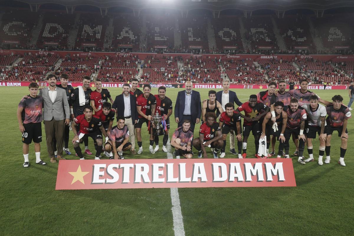 El Trofeo Ciutat de Palma Mallorca-PSG, en imágenes
