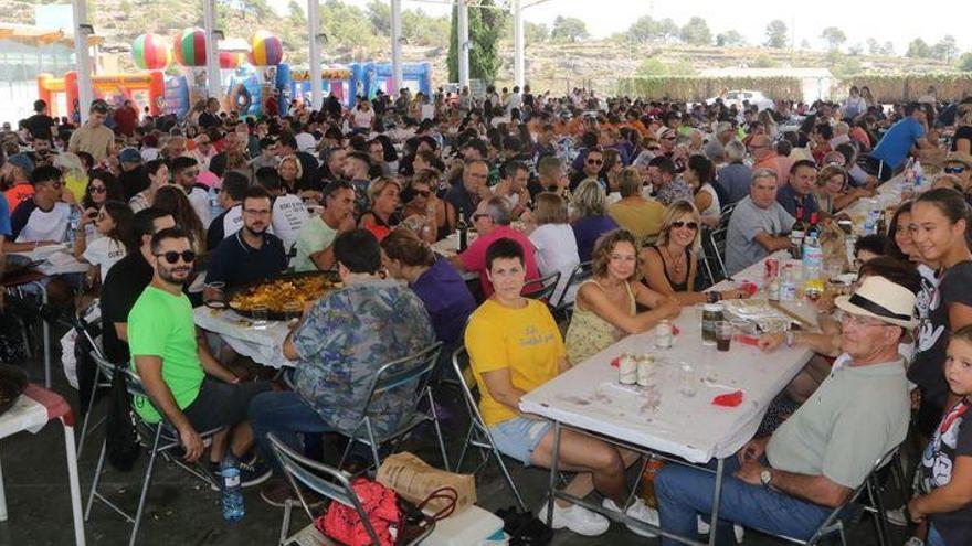 El concurso de paellas reúne en l&#039;Alcora a 1.700 personas