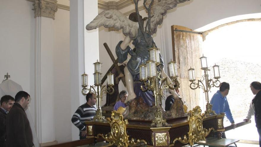 Vilafranca urge costaleros para las procesiones de Semana Santa