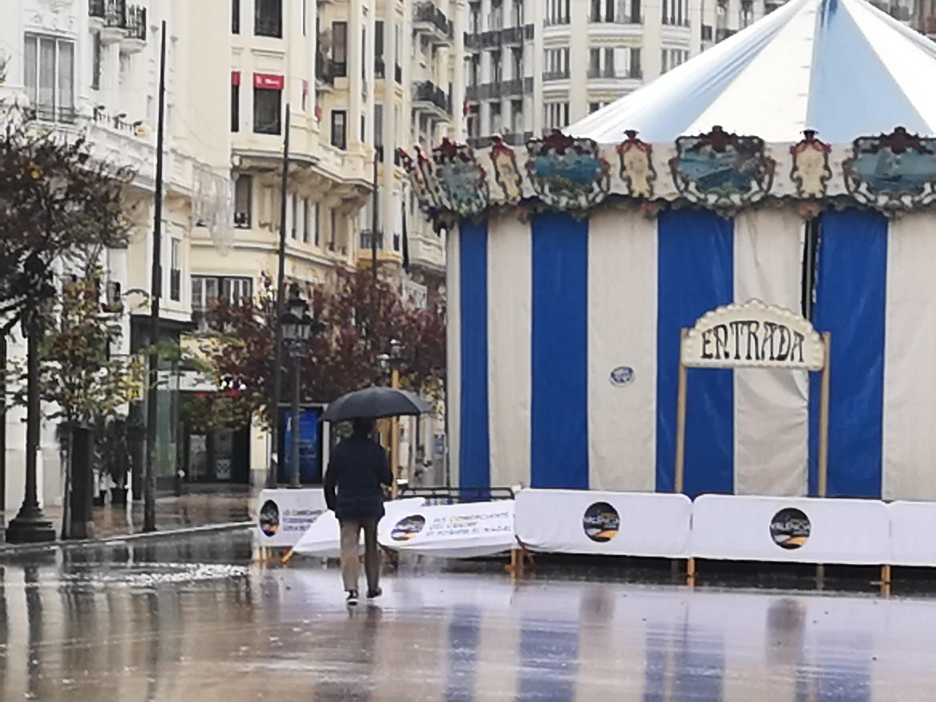 València inicia 2021 con un aguacero