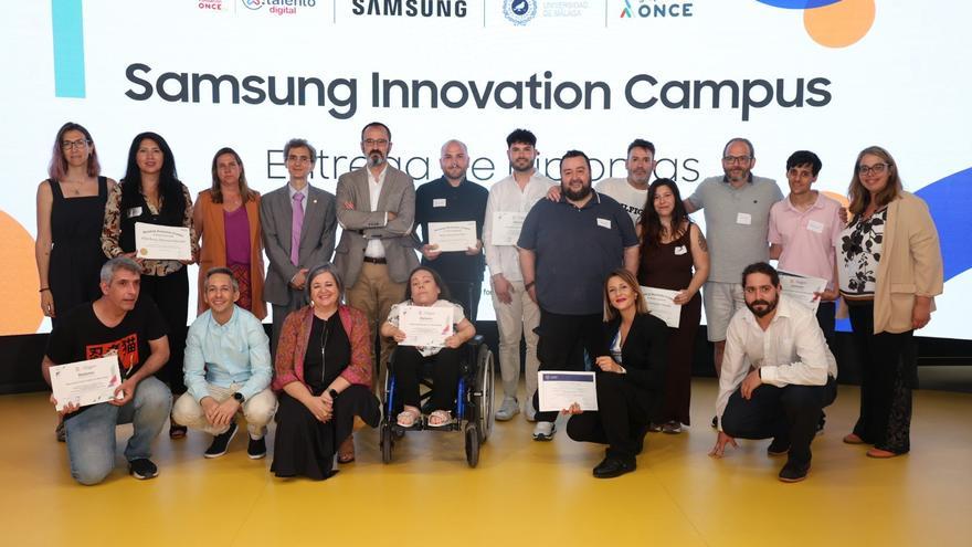 Tras un total de 460 horas de formación a cargo de la UMA, el programa se ha clausurado con la presentación de proyectos y la entrega de diplomas, en un acto celebrado en la sede de 'Por Talento Digital' de Fundación ONCE en Madrid.