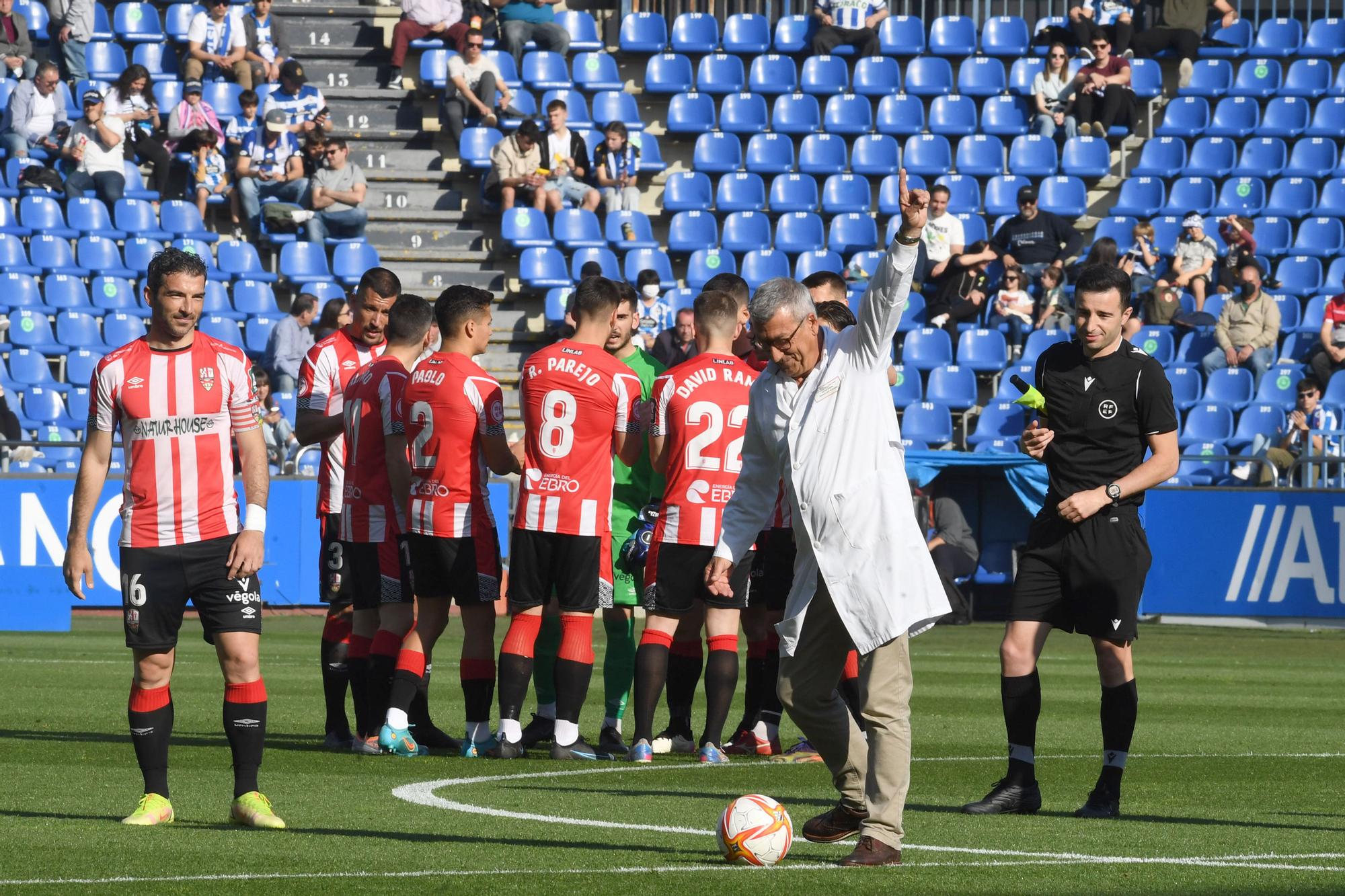 Deportivo 3 - 0 UD Logroñés