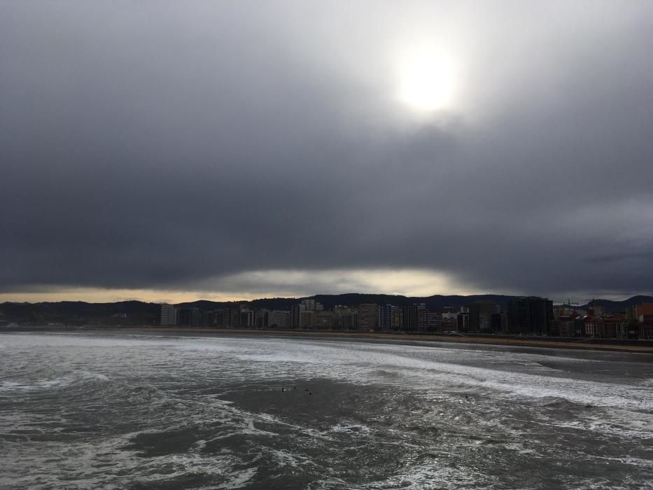 Las imágenes del temporal en Asturias