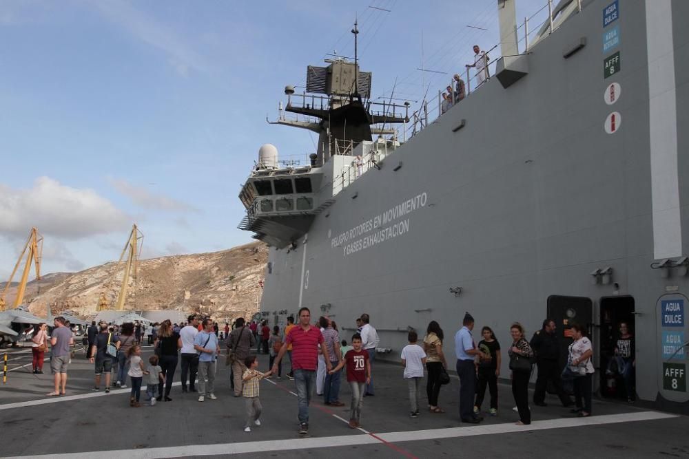 Jornada de puertas abiertas en el buque Juan Carlo