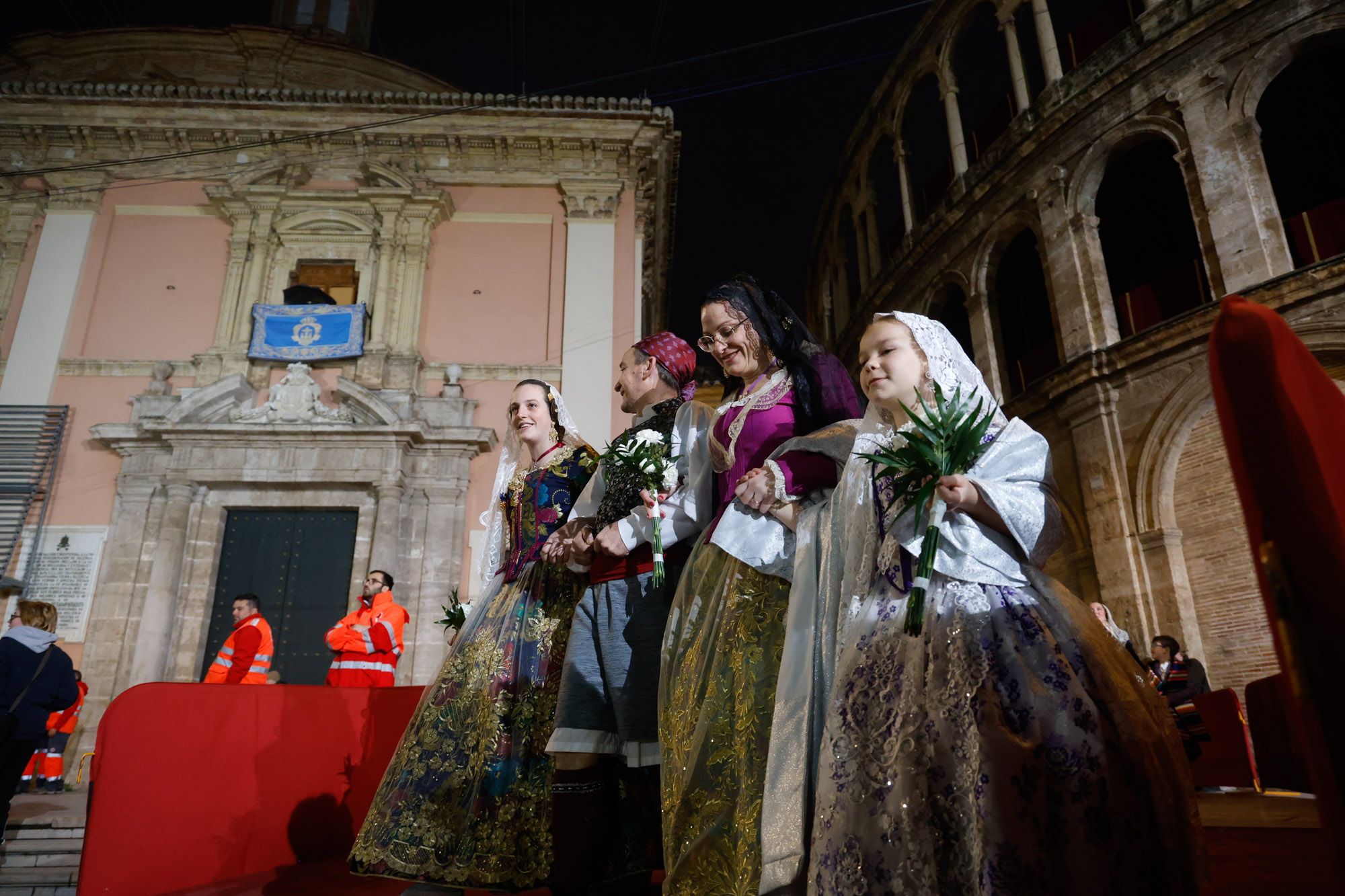 Todas las fotos de la Ofrenda del 17 de marzo por la calle de la Paz de 19:00 a 20:00 horas