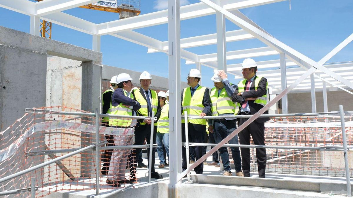Una visita reciente a las obras de construcción del futuro Centro de Protonterapia de Galicia, en Santiago, en donde están usando técnicas industrializadas.