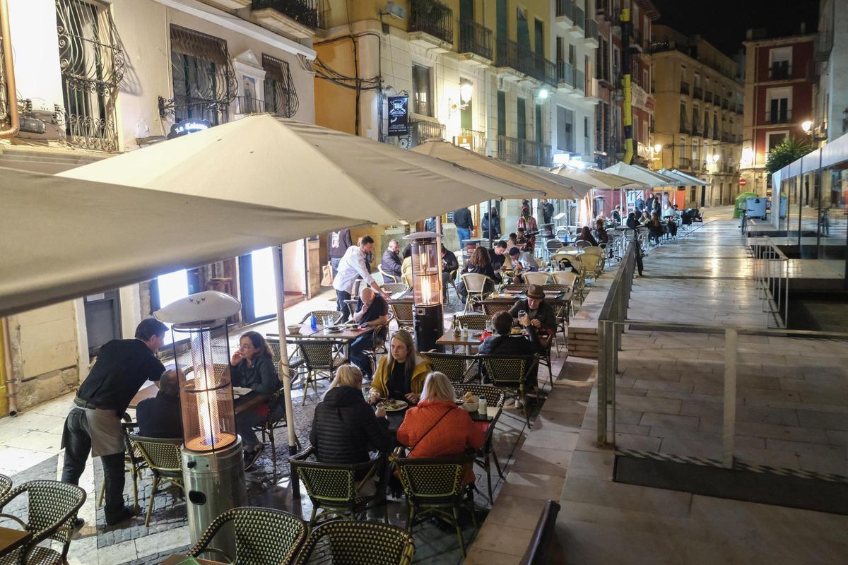 Terrazas de hostelería en la zona del Casco Antiguo.