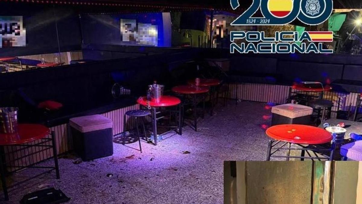 Interior del local tras la pelea.