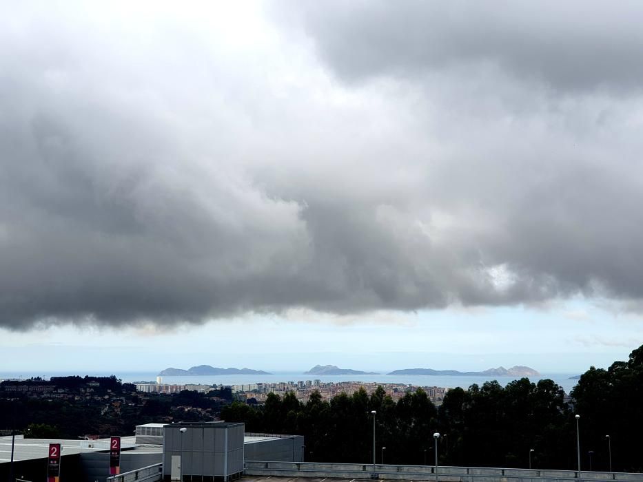 La lluvia volvió a toda Galicia después de un mes sin precipitacione