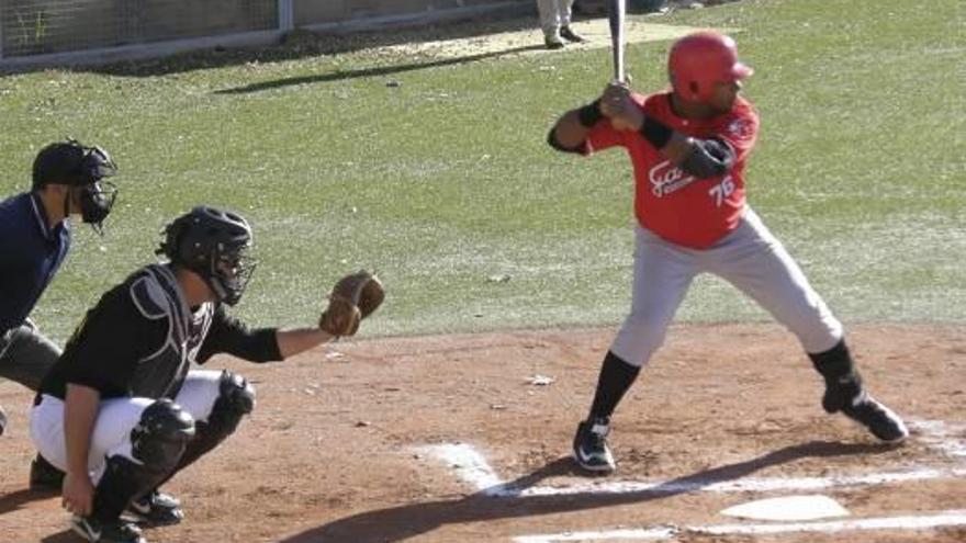 El Home Gandia vence a Los Piratas y ya suma dos victorias en tres jornadas