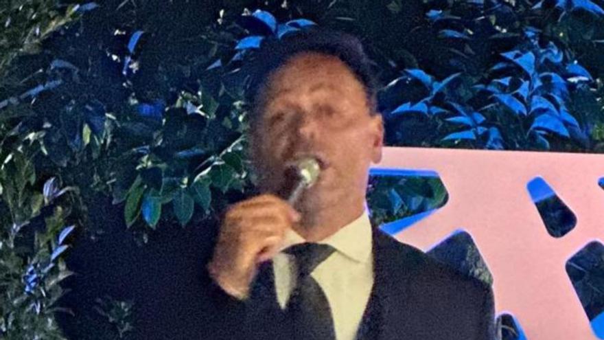 Roberto Brugmann, un talento vocal que se deja escuchar en Vilagarcía