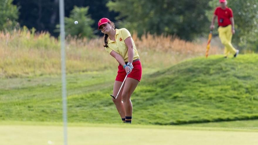 La alicantina Martina Navarro llega a la final del Girls Amateur Championship de Golf