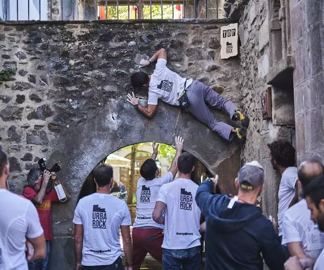 La "Copa FEDME de Escalada Urbana" llega este fin de semana a Potes