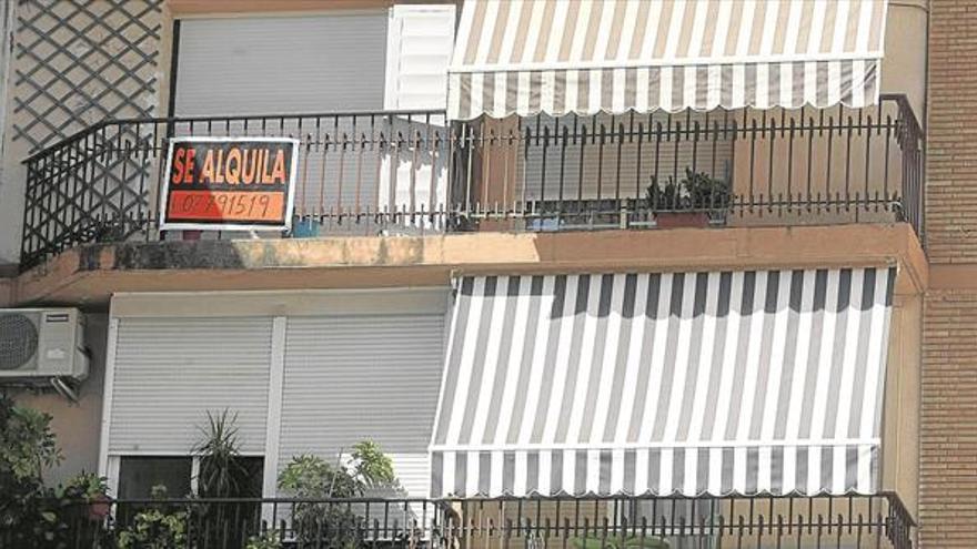 Los inquilinos morosos en Extremadura crecen un 10% y deben una media de 2.850 €