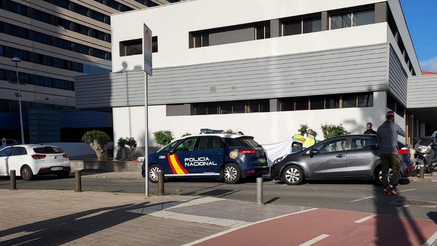 Muere una persona sin hogar en la Avenida Marítima