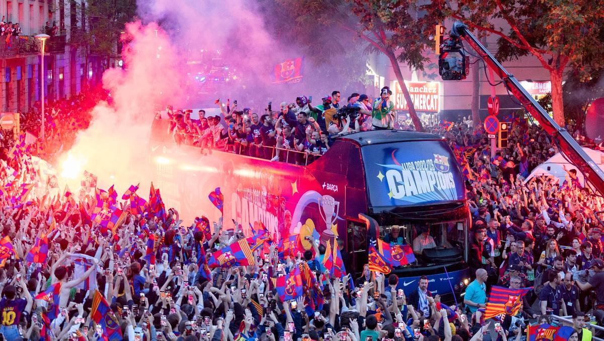 La Rúa del Barça, en imágenes: Lo que no se ha visto por TV La Rúa del Barça, en imágenes: Lo que no se ha visto por TV