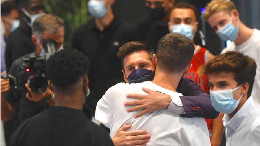 Messi: "Nunca imaginé mi despedida así, me hubiera gustado hacerlo con gente, con el estadio lleno"