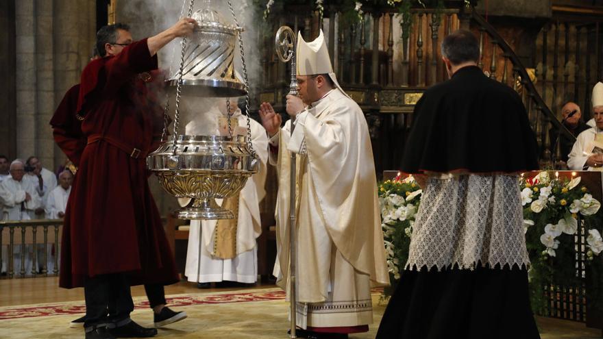 Monseñor Francisco Prieto vivirá a  súa primeira Ofrenda ao Apóstolo  como arcebispo de Santiago