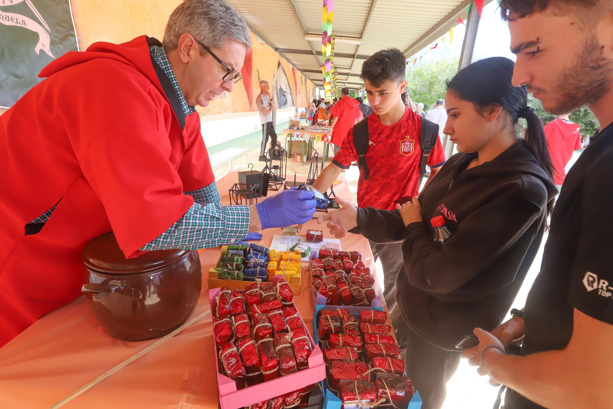 Moros y Cristianos en el Colegio San José Obrero de Orihuela