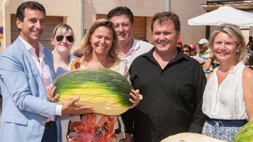 El melón más &quot;gros&quot; de Mallorca marca récord y pesa 21,4 kilos