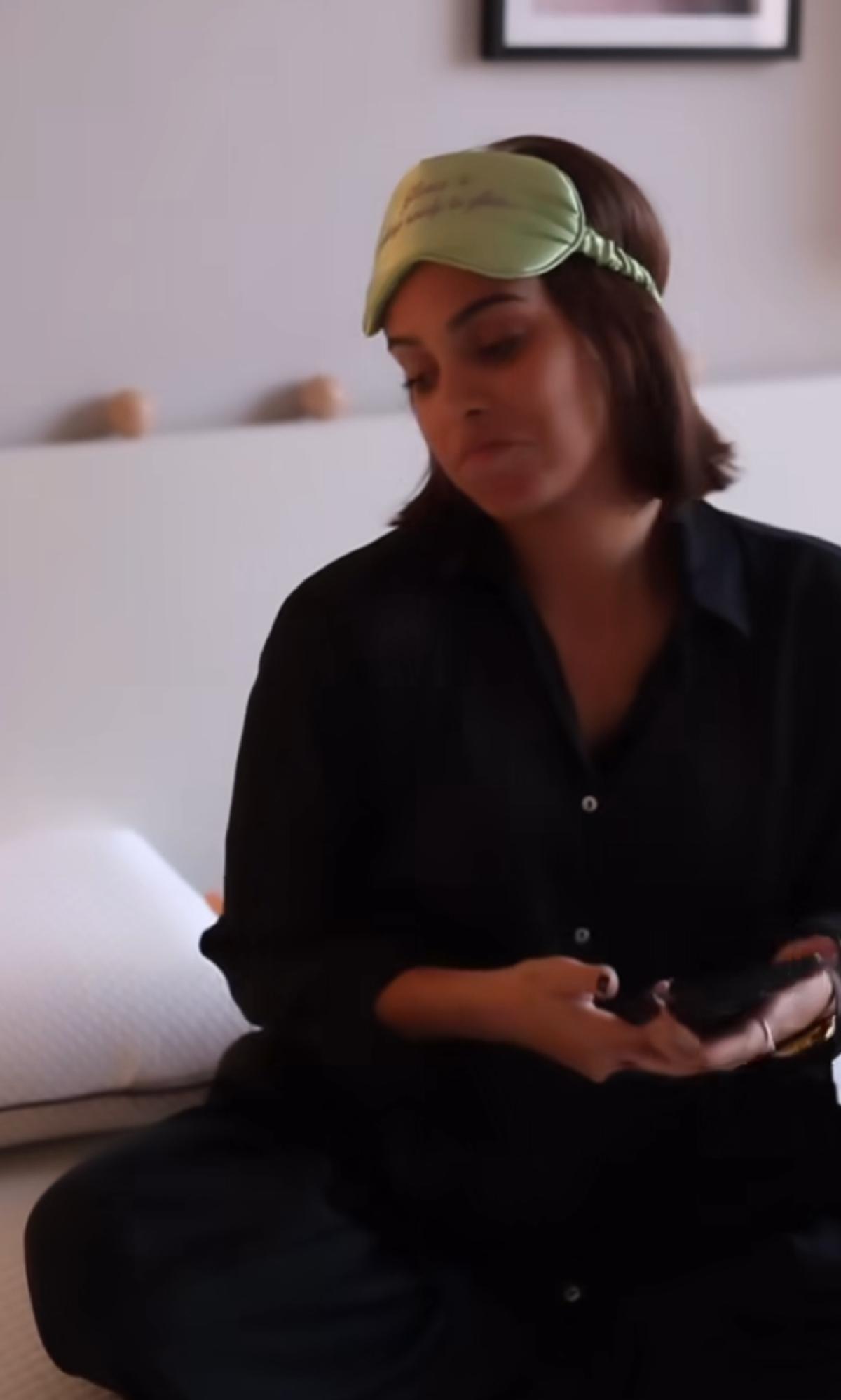 La cama matrimonial en la que duerme Gloria Camila