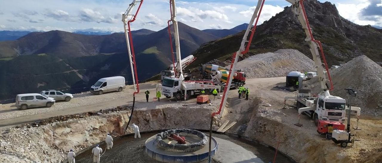 Obras del parque eólico de Buseco