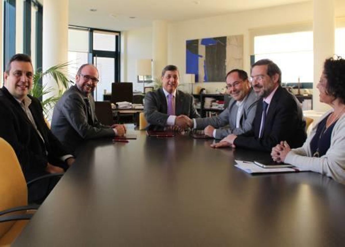 La UMH crea una cátedra dedicada a la discapacidad y empleabilidad