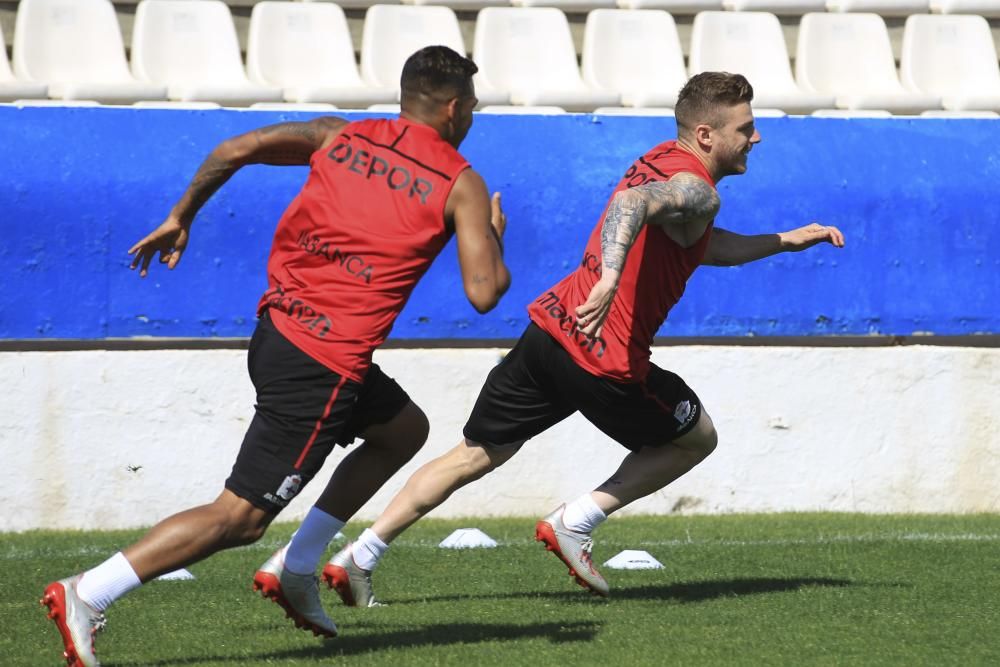 El Dépor prepara en Benidorm el partido del Elche