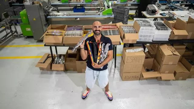Entrevista con José Crespo en la fábrica de Celestech