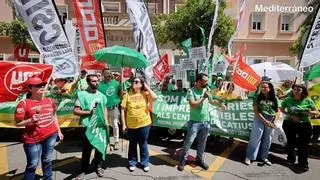 Cientos de personas plantan cara a Conselleria en Castellón en plena huelga educativa