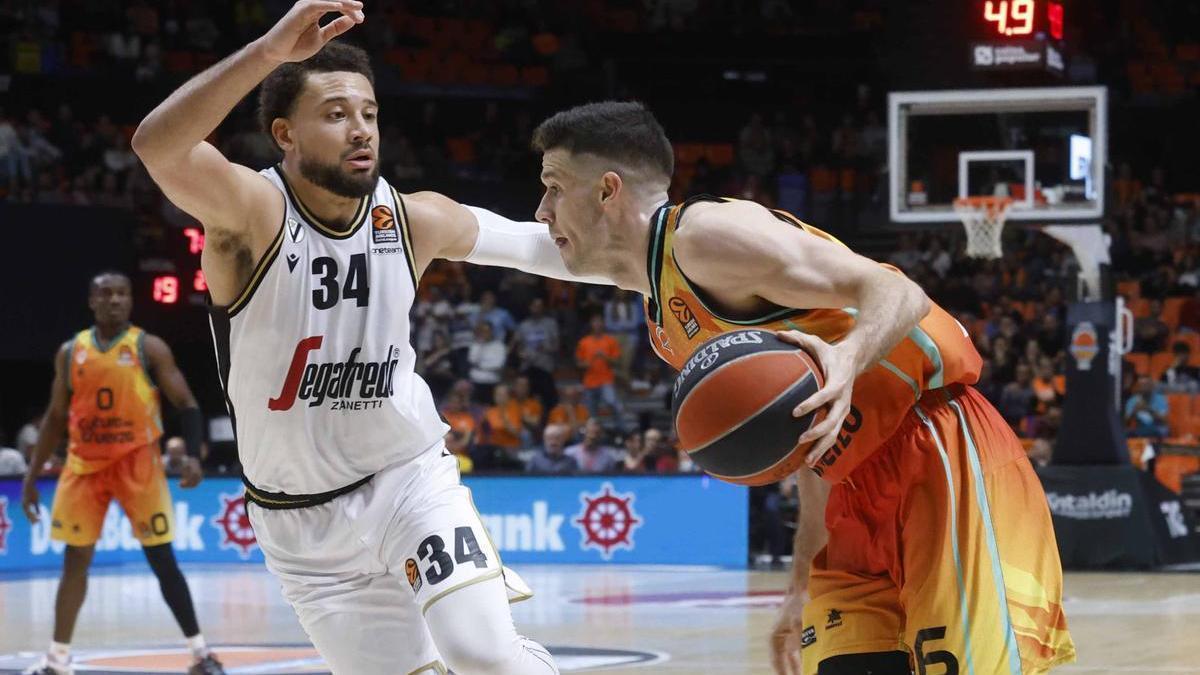 Xabi López-Arostegui, en el Valencia Basket - Virtus Bolonia de la pasada temporada en la Euroliga