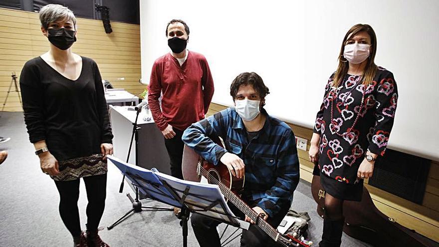 Recuerdo poético a Marián Suárez.