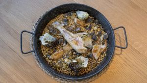 El arroz de ’pota blava’ y ’ceps’.