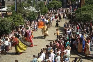 La Feira Franca 2026 llena Pontevedra con miles de personas con hambre de fiesta al estilo medieval