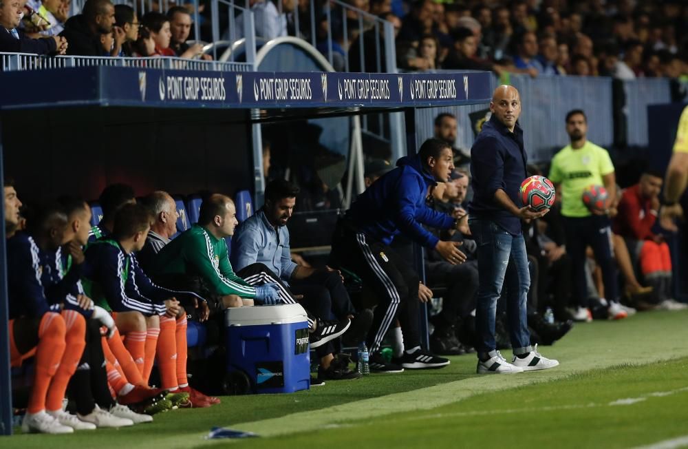 El partido entre el Málaga y el Oviedo, en imágenes