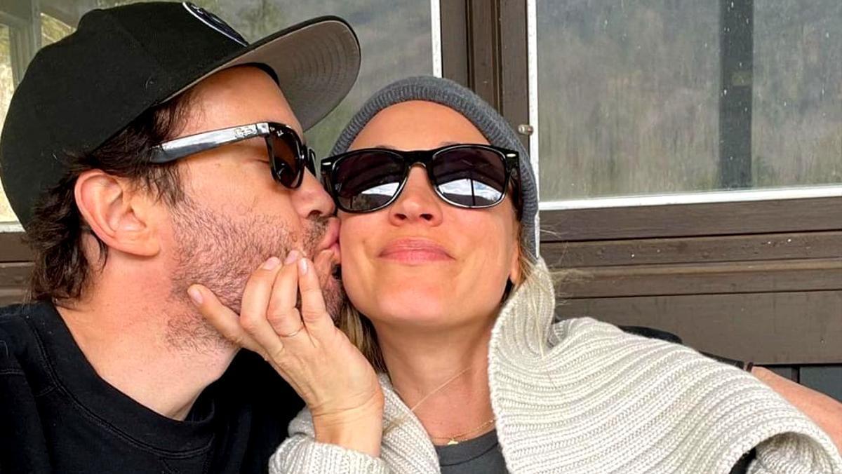 Kaley Cuoco confirma la seva relació amb l’actor d’‘Ozark’ Tom Pelphrey