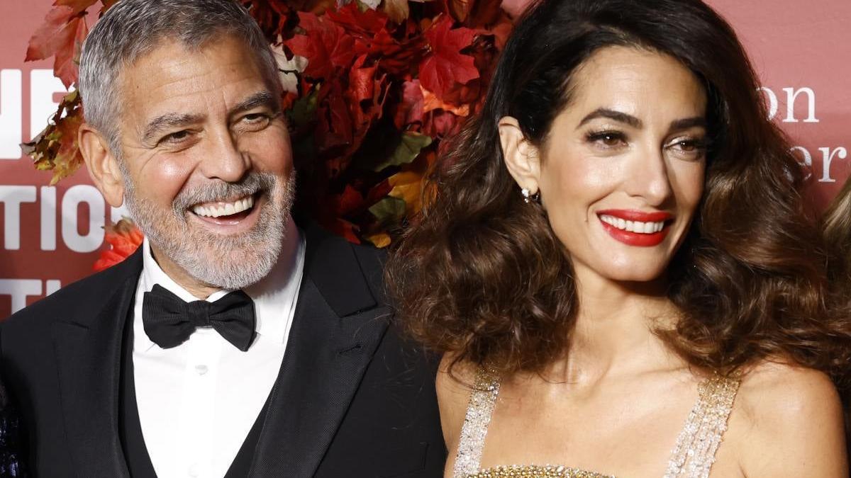 El exclusivo vestido art decó de Amal Clooney para su gran noche