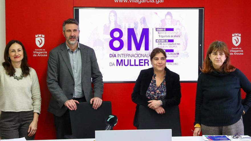 La técnica Loli Maquieira, el alcalde Alberto Varela, la edil Tania García y la directora del CIM Julia Barbosa presentaron los actos del 8-M.