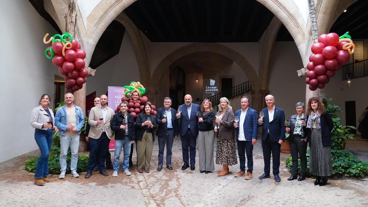 Un momento de la presentación celebrada en Can Balaguer