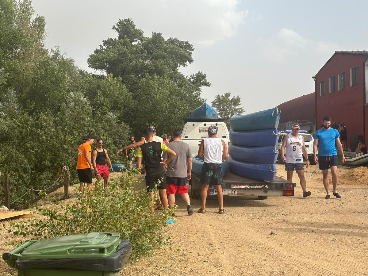 GALERÍA | La asociación "Kayak Toro" celebra su primera quedada GALERÍA | La asociación "Kayak Toro" celebra su primera quedada