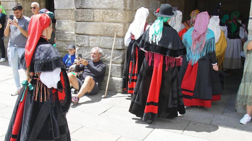 Conchita Suárez era socia de honra da Asociación do Traxe Galego en Santiago