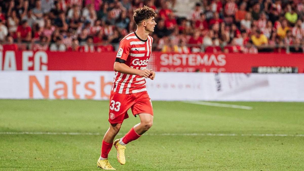 Joel Roca en su debut en Primera División con el Girona