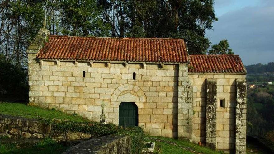 Quince voluntarios rehabilitarán el mirador de A Espenuca